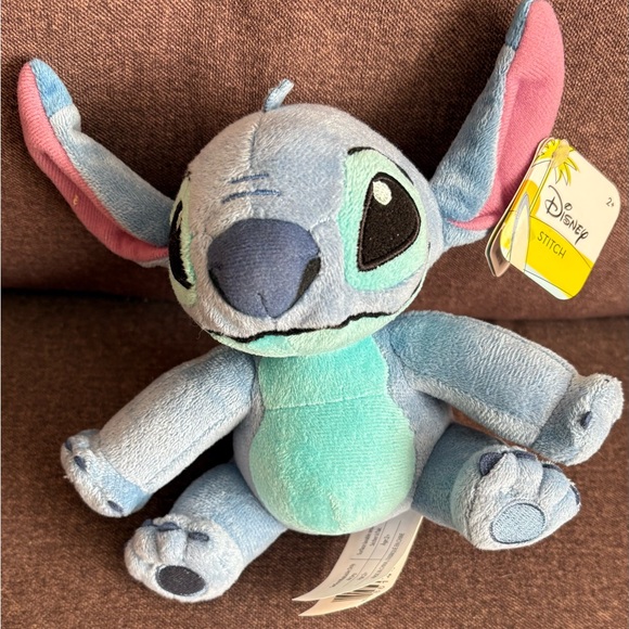 Stitch - Picture 3 of 6